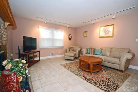 13 Walnut Ct, Matawan, NJ 07747 photo 20