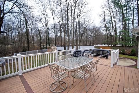 13 Walnut Ct, Matawan, NJ 07747 photo 37