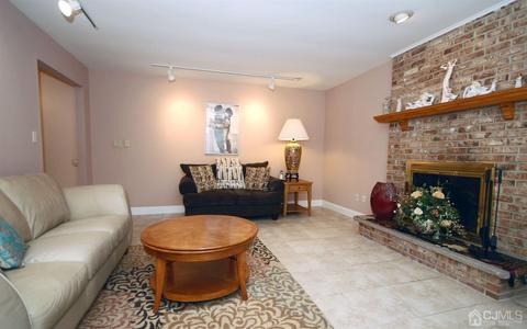 13 Walnut Ct, Matawan, NJ 07747 photo 19