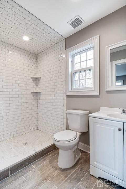 2 Wiley Ave, Edison, NJ 08837 photo 14