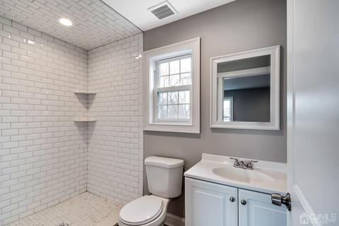 2 Wiley Ave, Edison, NJ 08837 photo 13