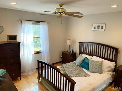 15 Ovington Ave, Edison, NJ 08817 photo 9