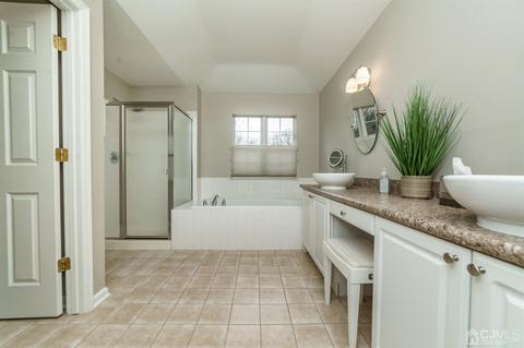68 Atherton Ct, Wayne, NJ 07470 photo 23