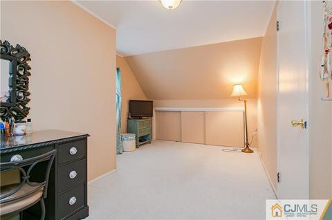 526 Fairview Ave, Middlesex, NJ 08846 photo 12
