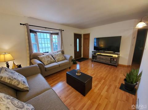 190 Plainfield Ave, Edison, NJ 08817 photo 3