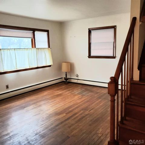 65 Orchard Rd, Middlesex, NJ 08846 photo 4