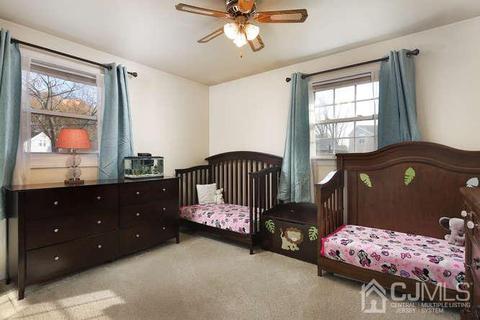 547 Cook Ave, Middlesex, NJ 08846 photo 9