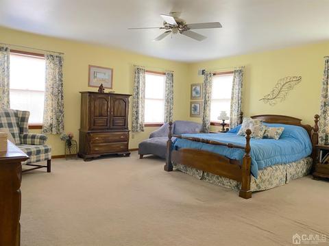 22 Wakefield Dr, Edison, NJ 08820 photo 19