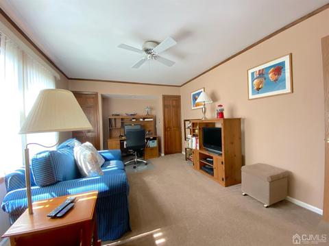22 Wakefield Dr, Edison, NJ 08820 photo 21