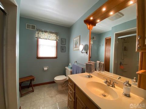 22 Wakefield Dr, Edison, NJ 08820 photo 20