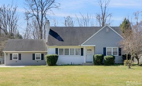 5 Boxwood Ct, Ewing, NJ 08628 photo 1