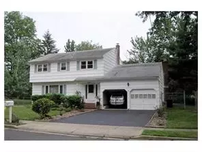 3 Wendy Ct, Edison, NJ 08820 photo 1