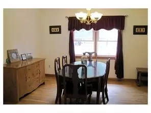 3 Wendy Ct, Edison, NJ 08820 photo 12
