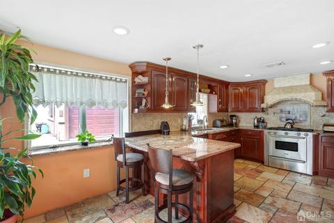 13 E Maple St, Colonia, NJ 07067 photo 10