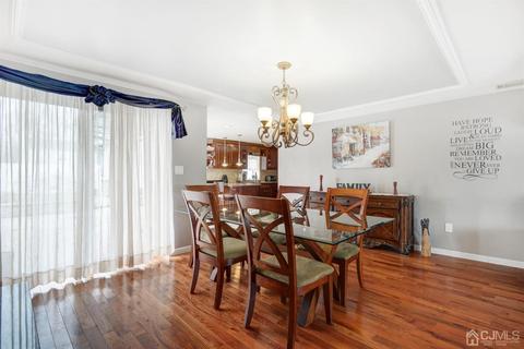 13 E Maple St, Colonia, NJ 07067 photo 6