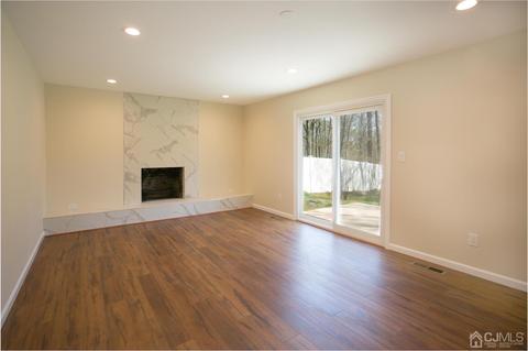 38 Eileen Way, Edison, NJ 08837 photo 18
