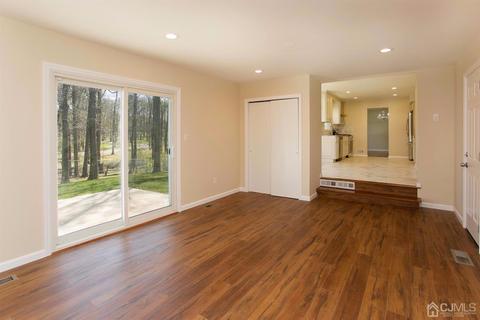 38 Eileen Way, Edison, NJ 08837 photo 19