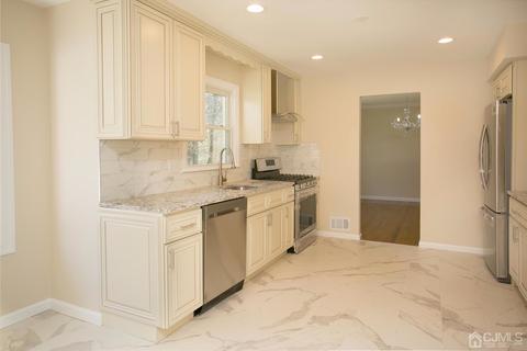 38 Eileen Way, Edison, NJ 08837 photo 15