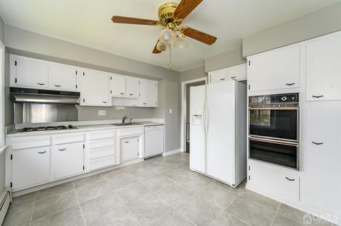24 Rande Dr, Wayne, NJ 07470 photo 12