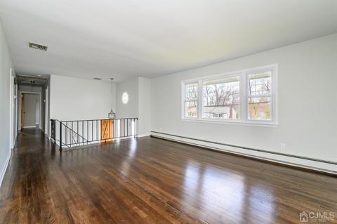 24 Rande Dr, Wayne, NJ 07470 photo 4