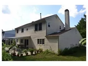 39 Lavender Dr, Edison, NJ 08820 photo 2