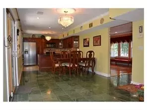 39 Lavender Dr, Edison, NJ 08820 photo 10
