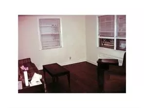 515 Clinton Ave, Middlesex, NJ 08846 photo 9
