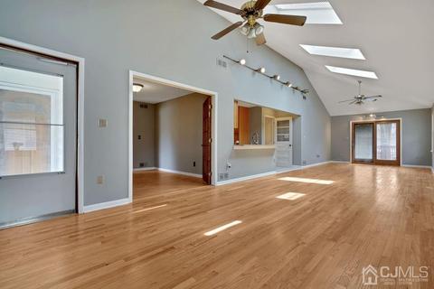 42 Proctor St, Edison, NJ 08817 photo 6