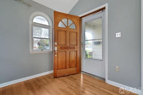 42 Proctor St, Edison, NJ 08817 photo 4