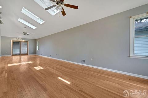 42 Proctor St, Edison, NJ 08817 photo 5