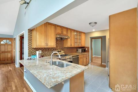 42 Proctor St, Edison, NJ 08817 photo 20