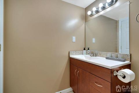 42 Proctor St, Edison, NJ 08817 photo 31