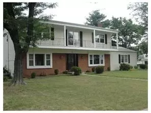 2 Irene Ct, Edison, NJ 08820 photo 1