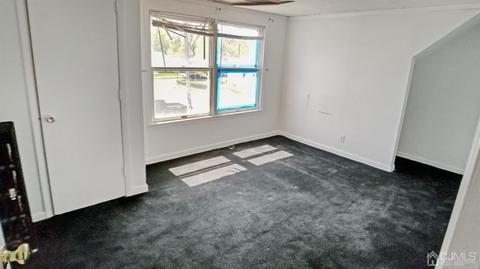 501 Fairview Ave, Middlesex, NJ 08846 photo 11
