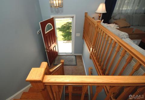 124 Lee Dr, Middlesex, NJ 08846 photo 25
