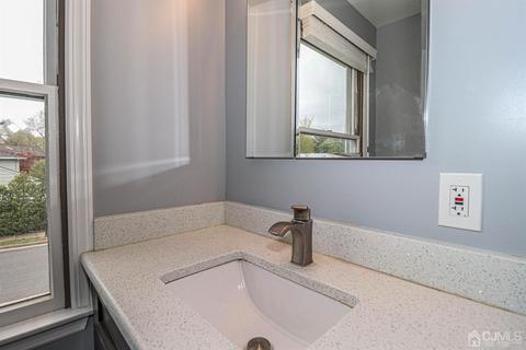 144 Edison Ave, Edison, NJ 08820 photo 28