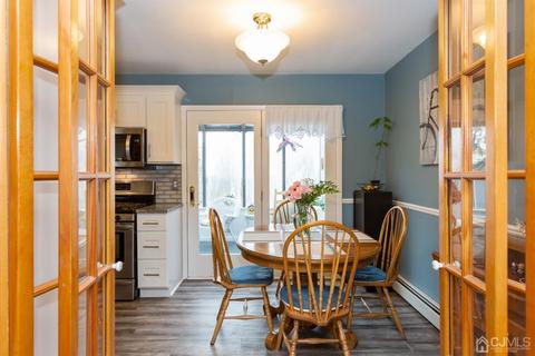 21 S Mead Ave, Middlesex, NJ 08846 photo 14