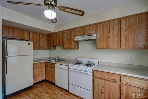 1914 Raspberry Ct, Edison, NJ 08817 photo 13