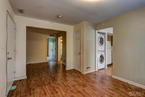 1914 Raspberry Ct, Edison, NJ 08817 photo 11