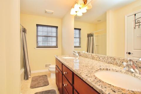207 Fairview Ave, Middlesex, NJ 08846 photo 13