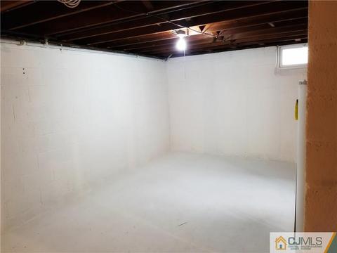 32 Lehigh Ave, Edison, NJ 08837 photo 10
