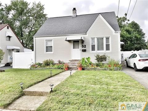 32 Lehigh Ave, Edison, NJ 08837 photo 1