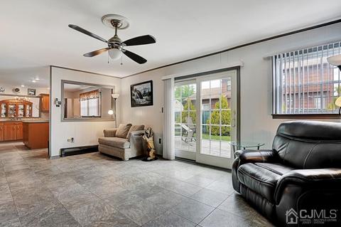 25 Mohawk Ave, Middlesex, NJ 08846 photo 11