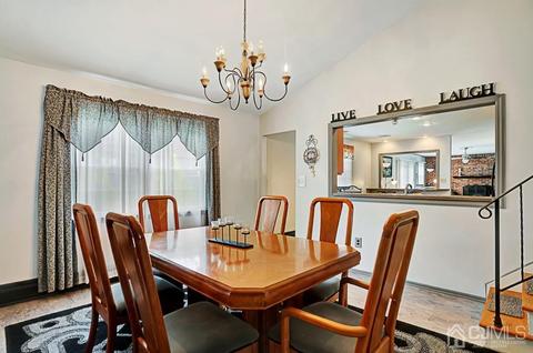 25 Mohawk Ave, Middlesex, NJ 08846 photo 7