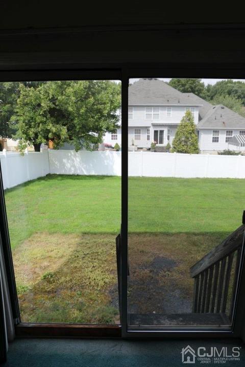 6 SE Lysbeth Ln, Matawan, NJ 07747 photo 5
