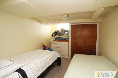 10 Olden Rd, Edison, NJ 08817 photo 17
