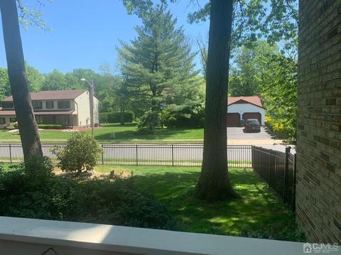 2 Fox Hill Rd, Edison, NJ 08820 photo 4