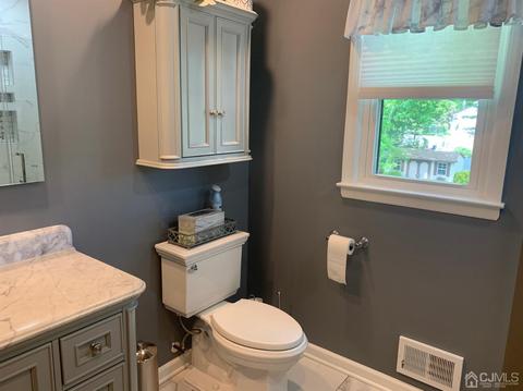 2 Fox Hill Rd, Edison, NJ 08820 photo 29