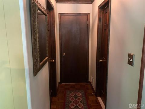 2 Fox Hill Rd, Edison, NJ 08820 photo 32