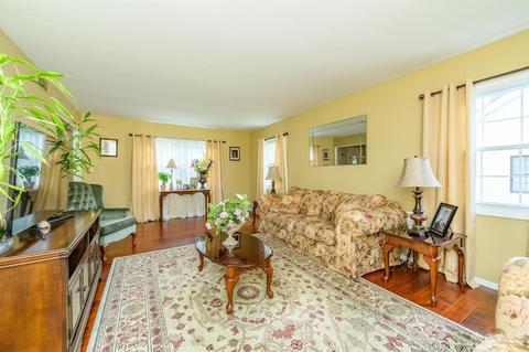 345 Lloyd Rd, Matawan, NJ 07747 photo 7